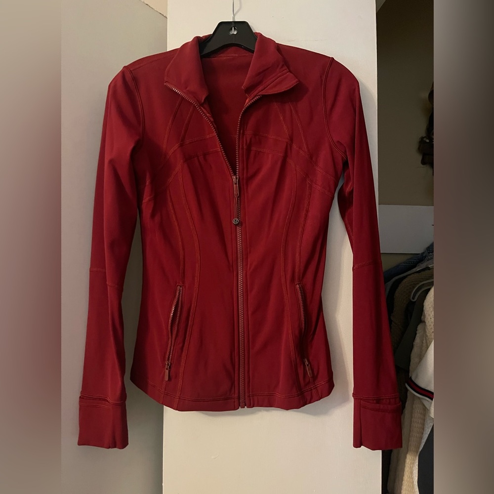 Lululemon define jacket in maroon